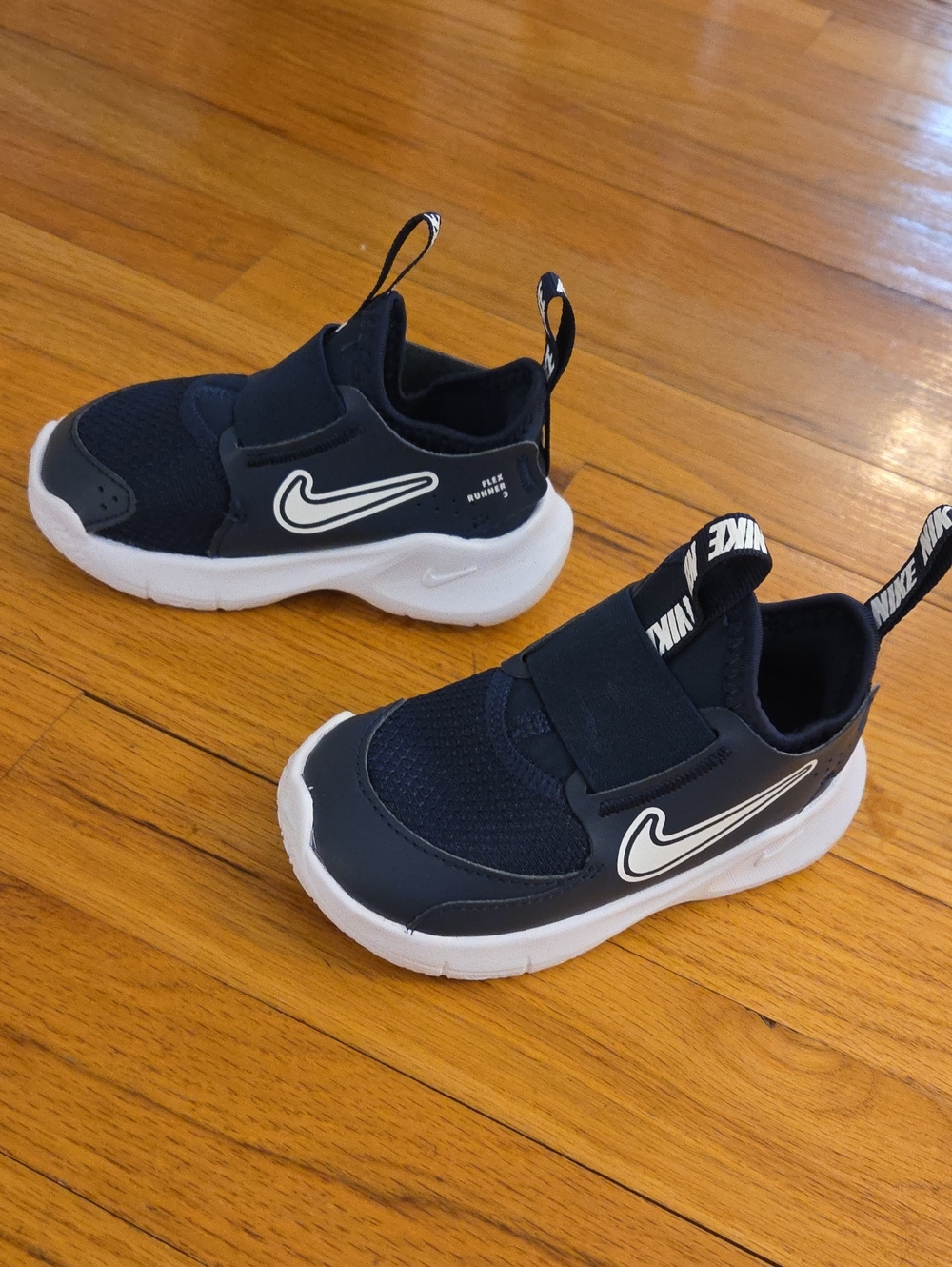 Nike Kids Navy and White Slip-On Sneakers